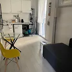 Marlene's 1 *