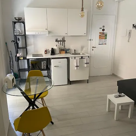 Marlene's 1 Apartment Sanremo