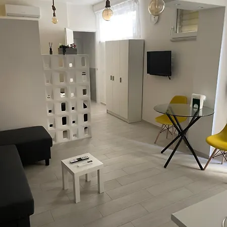 Marlene's 1 Apartment Sanremo