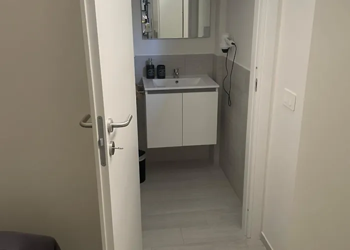 Marlene's 1 Apartment